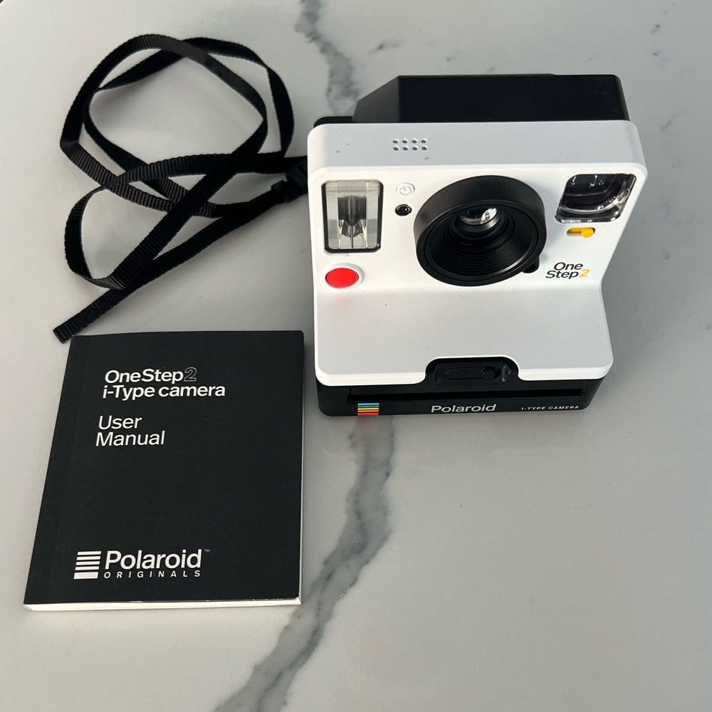 Polaroid: One Step iType Camera